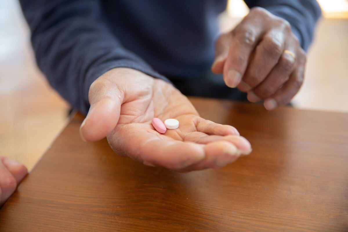 part d vs advantage drugs